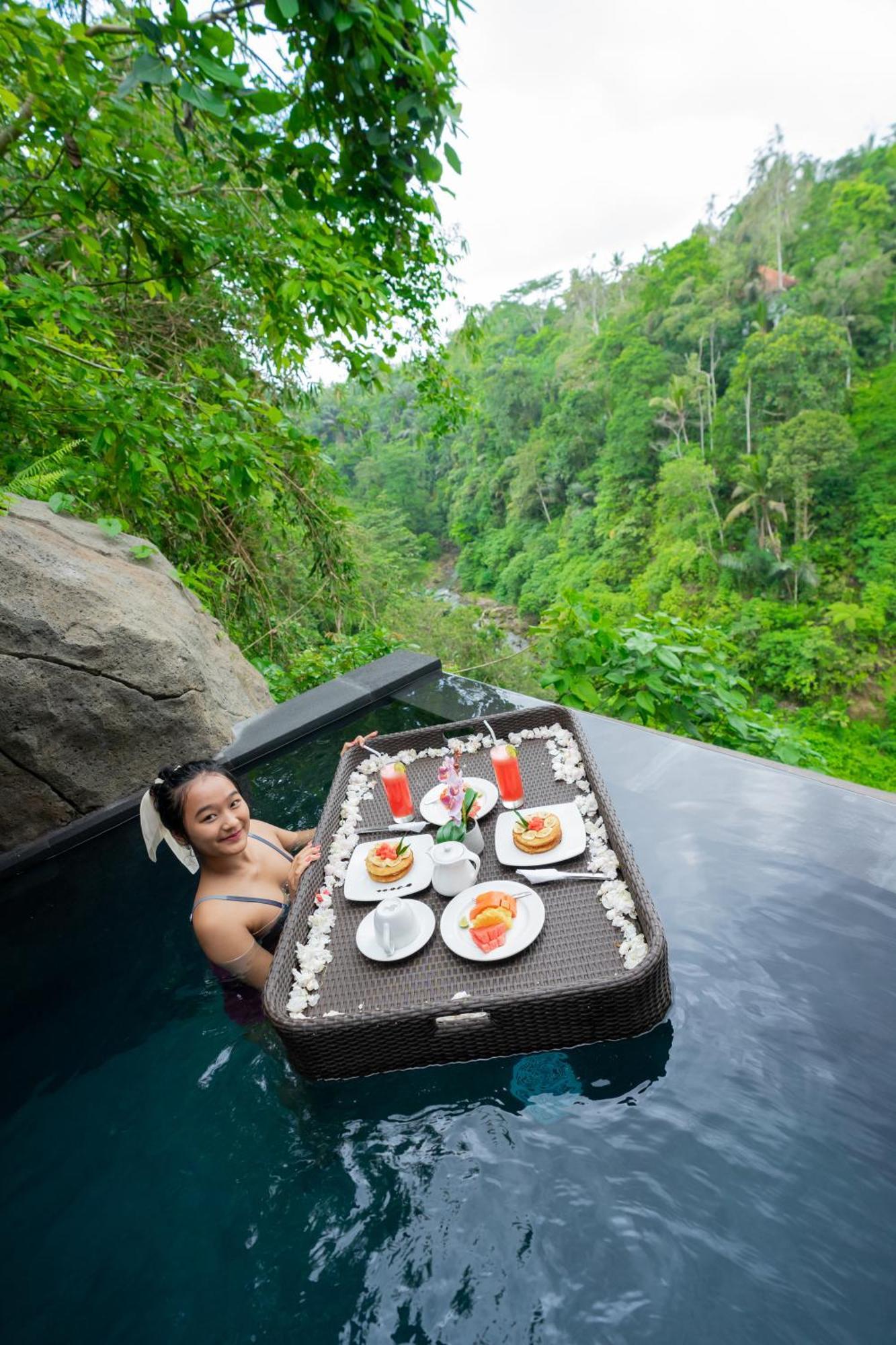 Ubud Paras Villa Exterior foto